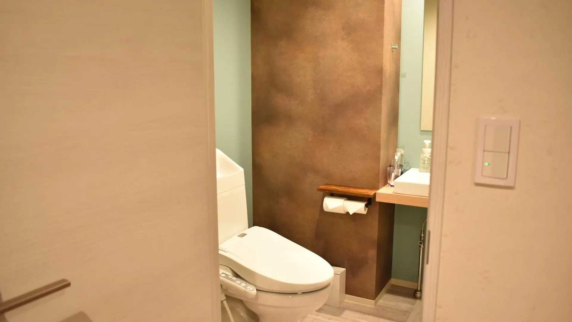 Pensionat Shinsaibashi House Hotell Osaka