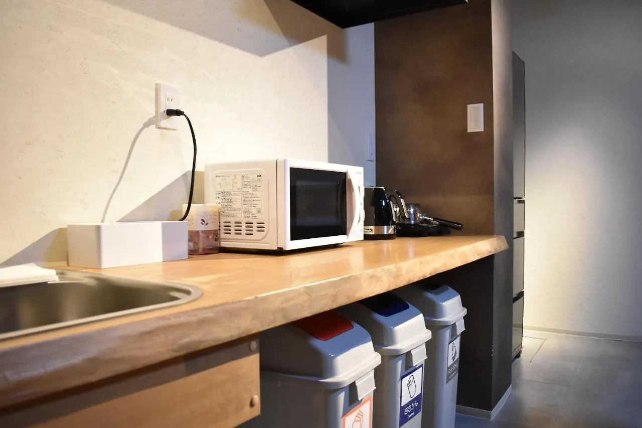 Shinsaibashi House Hotel Osaka 3*,