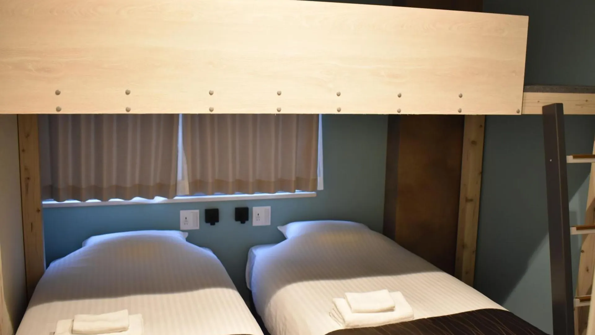 Shinsaibashi House Hotel Osaka Guest house