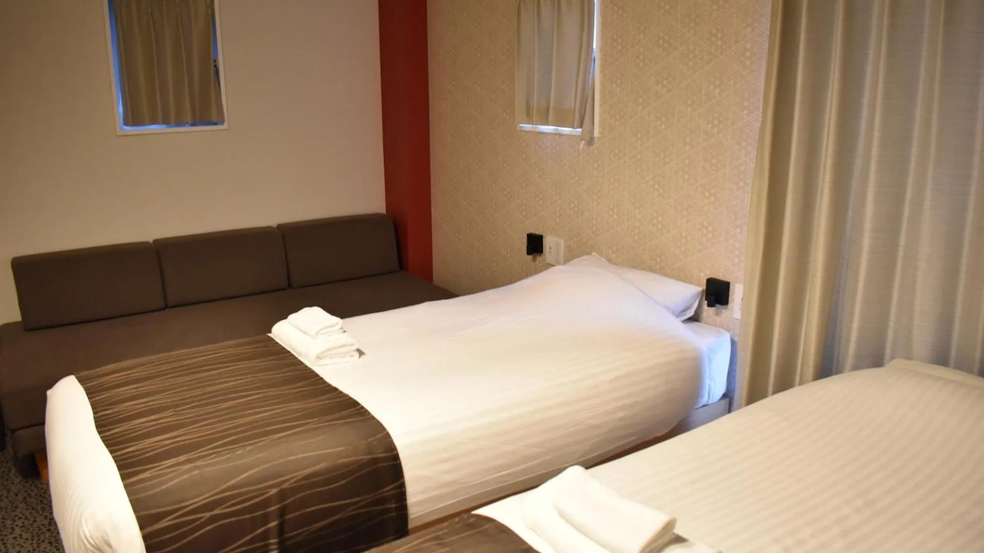 Hotel Shinsaibashi House Osaka Pensjonat