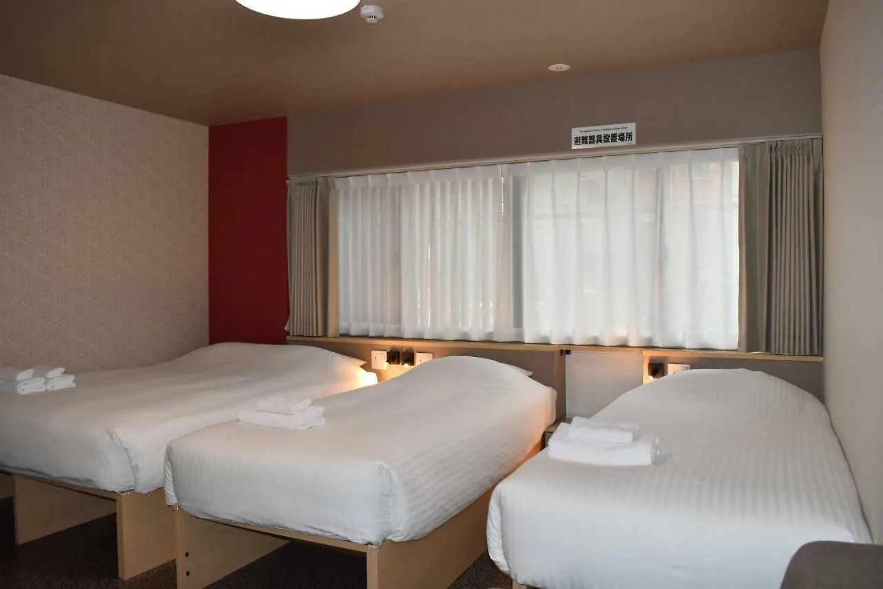 Guest house Shinsaibashi House Hotel Osaka