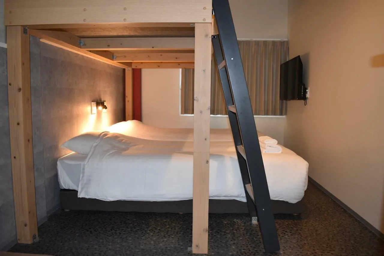 Shinsaibashi House Hotel Osaka Guest house